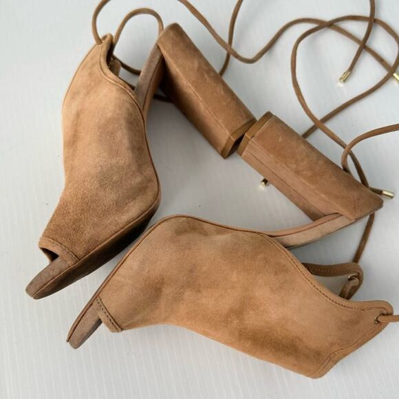 Kenneth Cole New York Delila lace up block heeled peep toe suede tan size 7.5 - Picture 5 of 13